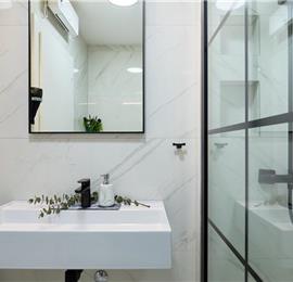 3 Bedroom Apartment with 2 Balconies near Dubrovnik Old Town, Sleeps 5-6